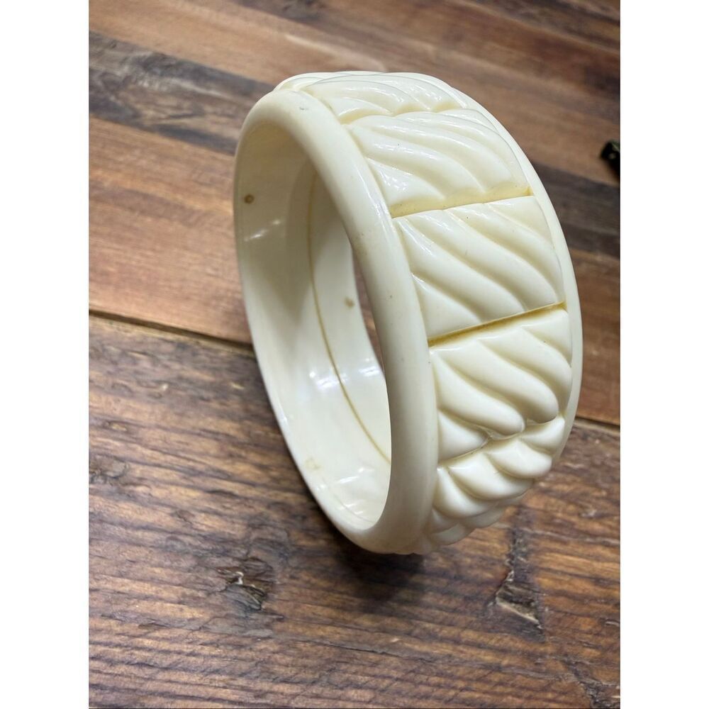 Western Germany Vintage 1" Wide Bangle Bracelet 1970s Carved Waves White Opaque
